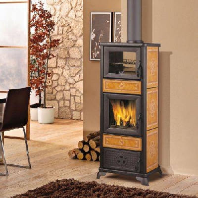 Stufa a legna DAFNE FORNO cuoio Italiana Camini