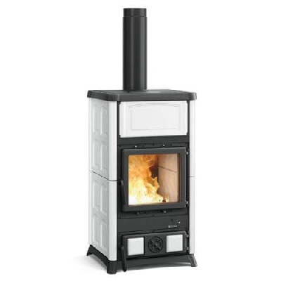 Stufa a legna con sistema di recupero calore CONCITA bianco infinity La nordica Extraflame