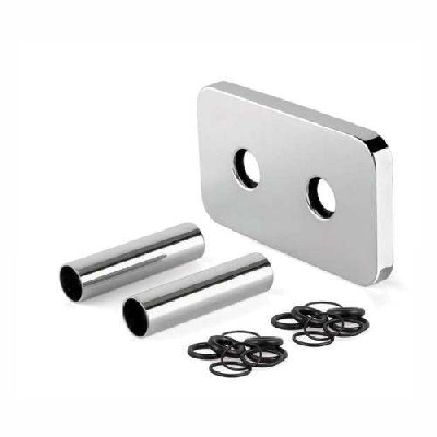 Set copritubo in ottone completo con un rosone e tubi Int. 50 mm