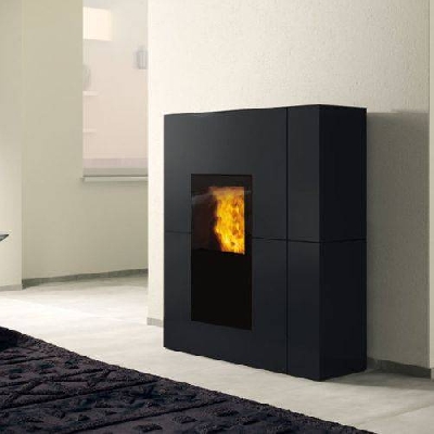 Termostufa a pellet BLADE H22 EKleaner nera Edilkamin