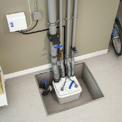 Stazione di sollevamento per uso singolo e collettivo per posa a pavimento SANICUB 1 WP SFA