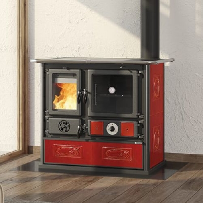 La nordica Extraflame Termocucina a legna TERMOROSA dsa 4.0 bordeaux