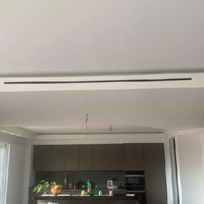 Tecnosystemi Diffusore lineare a scomparsa anticondensa con serranda, plenum coibentato e deflettore L600mm feritoia 30mm